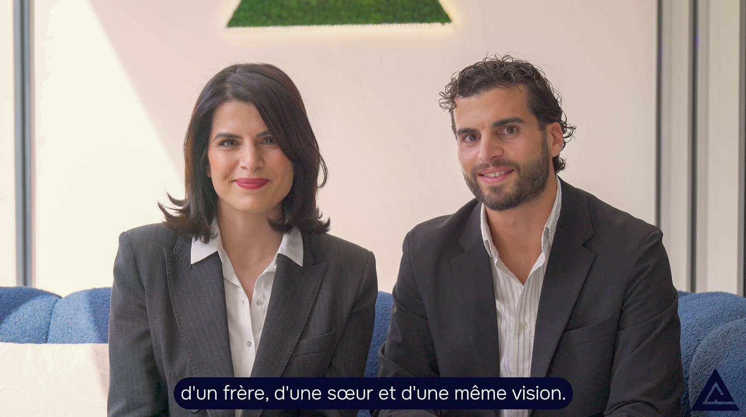 Tournage du film CGA Assurances — Leyla face caméra